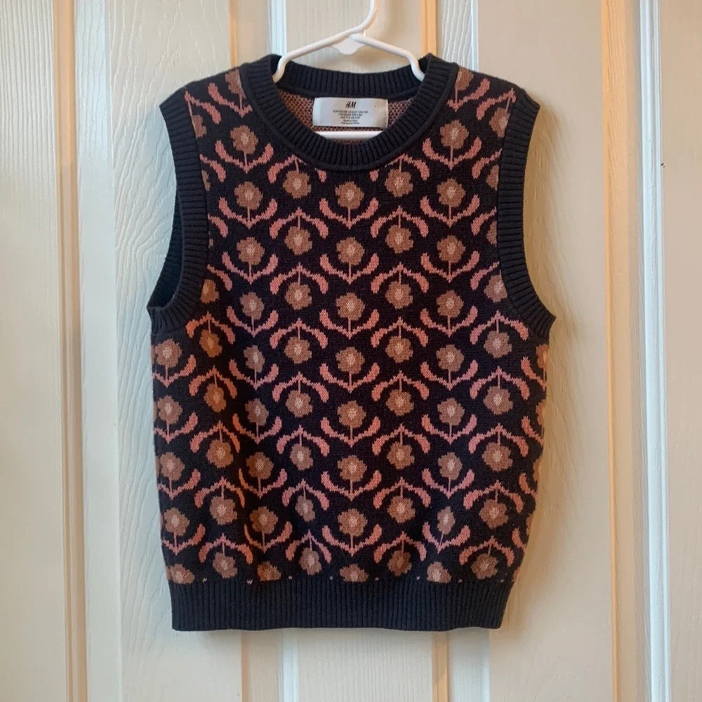 H&M Kids 6-8 year old wool blend vest sweater